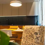 Babu Urban Катерини